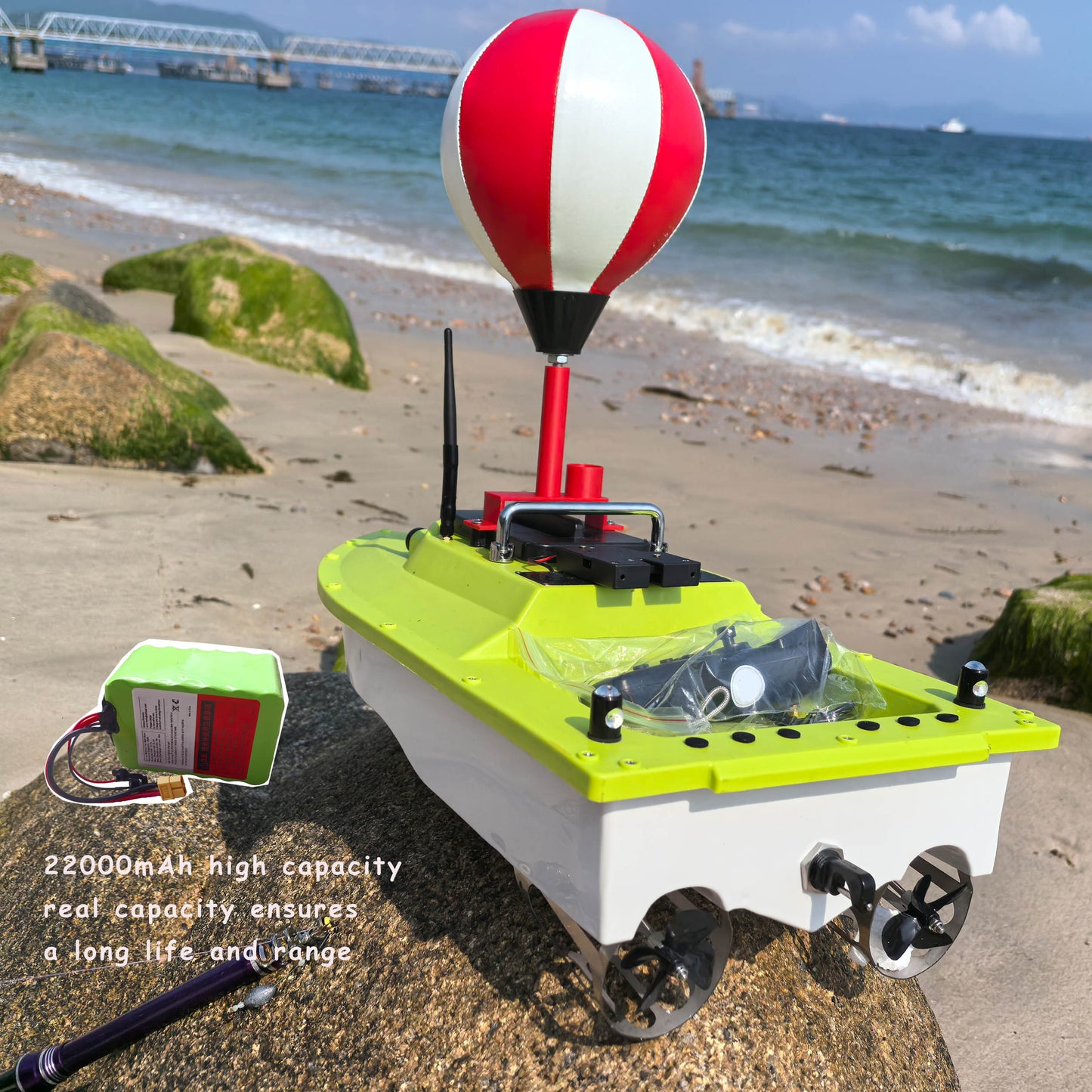 S80 Brushless Motor Super Speed Saltwater RC Fishing Bait Boat con GPS per la pesca in mare con 2 sganciatori di linea, 2 batterie da 10.000 mAh, IP 66 impermeabile, portata 500 M, 5 metri/secondo