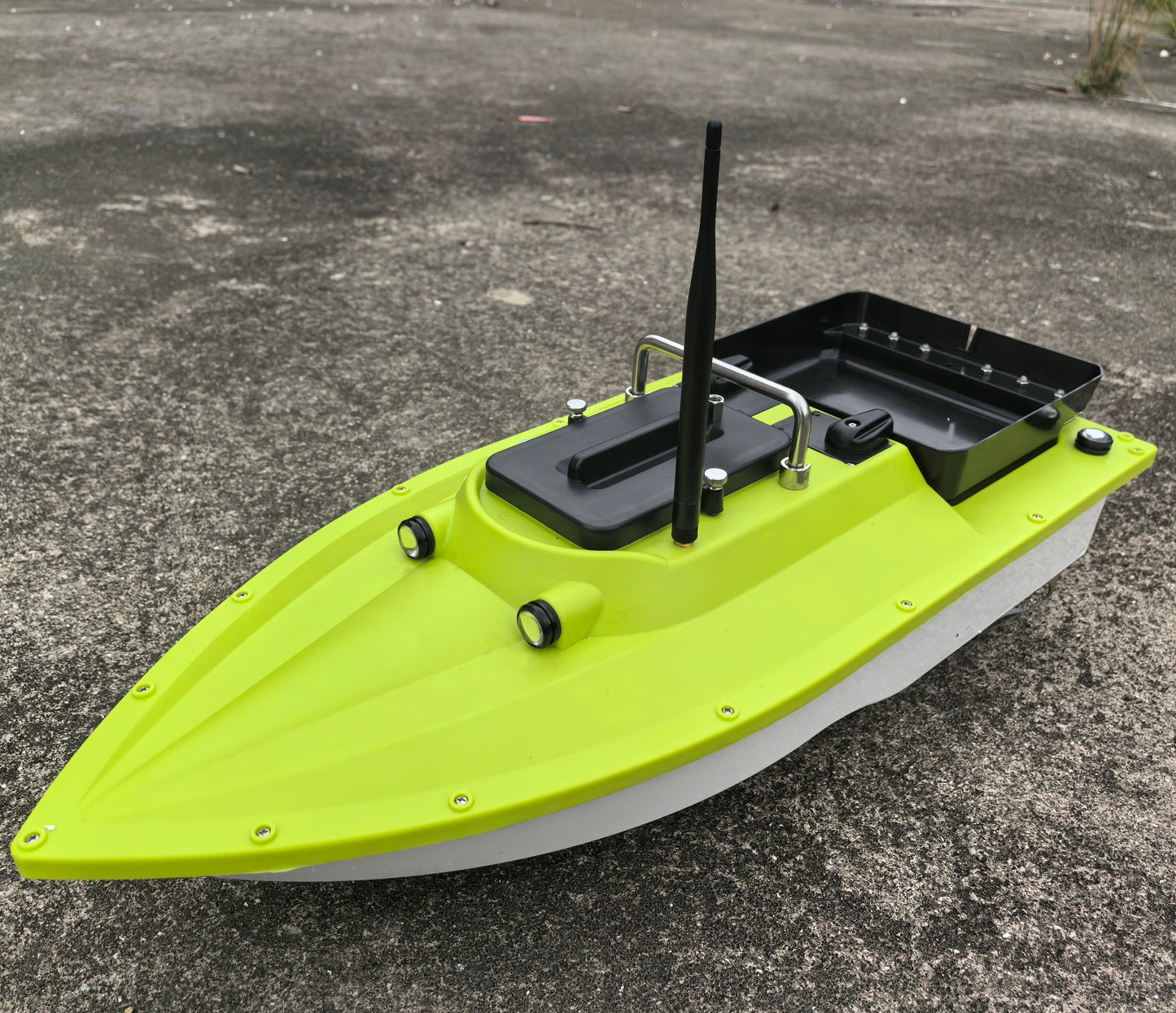 S80 Brushless Motor Super Speed Saltwater RC Fishing Bait Boat for Surf Fishing